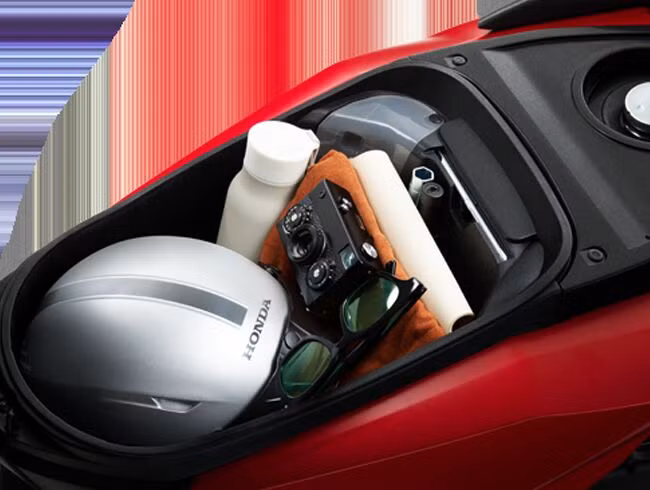 Cốp xe Honda Vario 160