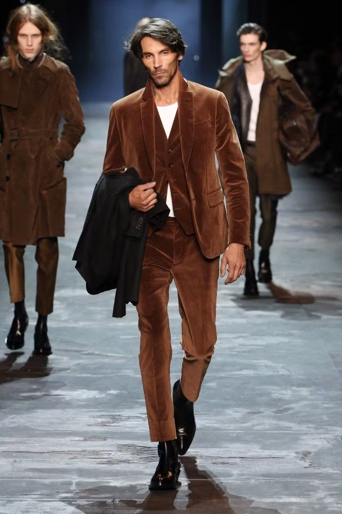 Học ngay cách mặc suit đúng chất quý ông lịch lãm! ảnh 3