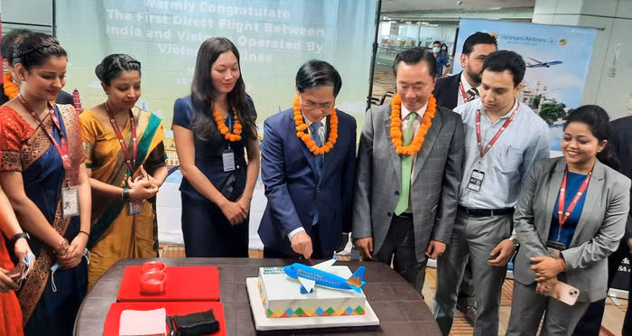 Vietnam Airlines bay Ấn Độ