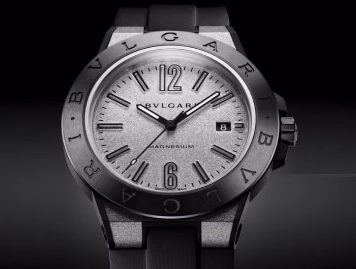 Những chiếc Luxury-smart wach: Khi cổ - kim kết hợp ảnh 1