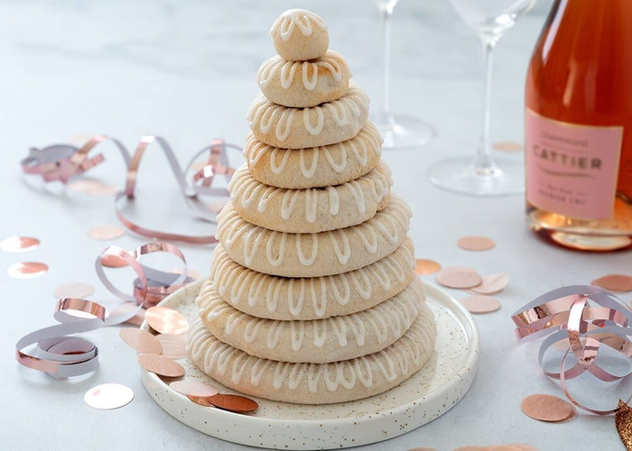 Những món ăn đón năm mới của phương Tây ảnh 1 kransekage