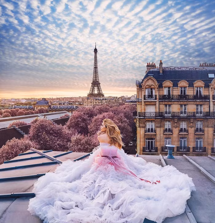 Check-in cả thế giới với váy dạ hội-13