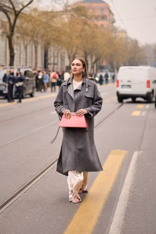 Mốt bra top, quần dài