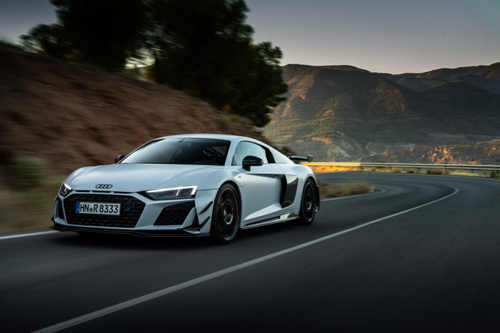 Audi R8 GT giới hạn 333 chiếc, trang bị động cơ V10 5.2 lít siêu mạnh