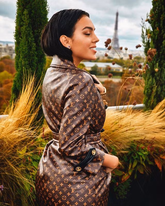 Bí quyết sở hữu đường cong nóng bỏng như bạn gái Ronaldo-11