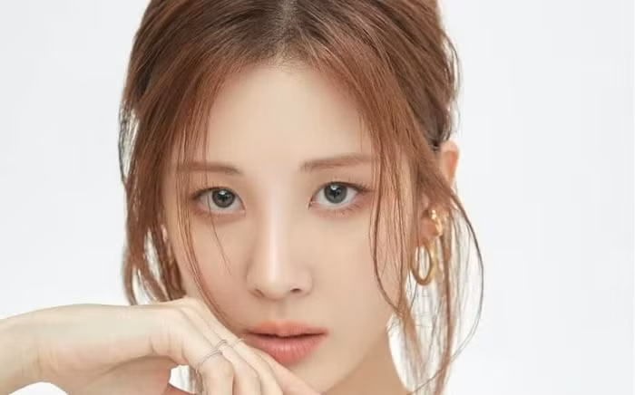 Sao K-pop chia sẻ bí quyết để có làn da trắng như sứ, mịn như nhung - P2-2