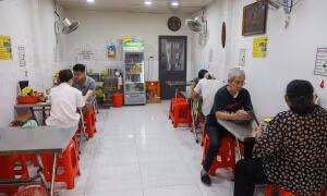 Tiệm mì tươi gần 90 năm của gia đình gốc Hoa ảnh 9 Tiệm mì tươi gần 90 năm của gia đình gốc Hoa ảnh 9