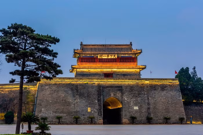 cực Đông Vạn Lý Trường Thành