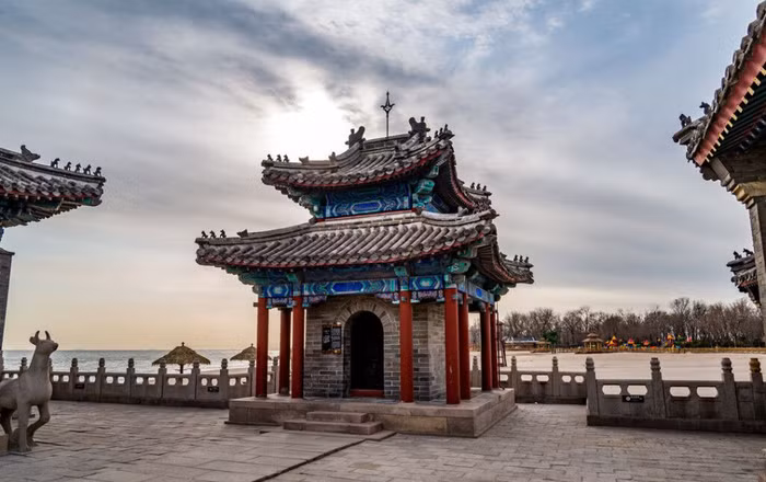 cực Đông Vạn Lý Trường Thành