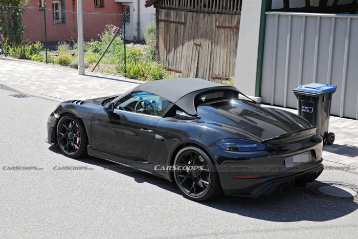 Porsche 718 Boxster Spyder RS chính thức lộ diện ảnh 3 Porsche 718 Boxster Spyder RS chính thức lộ diện ảnh 3