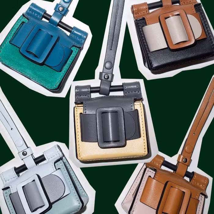 Sành điệu với dòng túi xách micro đến từ các thương hiệu cao cấp-8