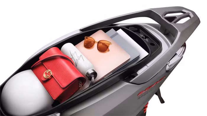 Honda Việt Nam giới thiệu phiên bản hoàn toàn mới LEAD 125cc ảnh 5 Honda Việt Nam giới thiệu phiên bản hoàn toàn mới LEAD 125cc ảnh 5