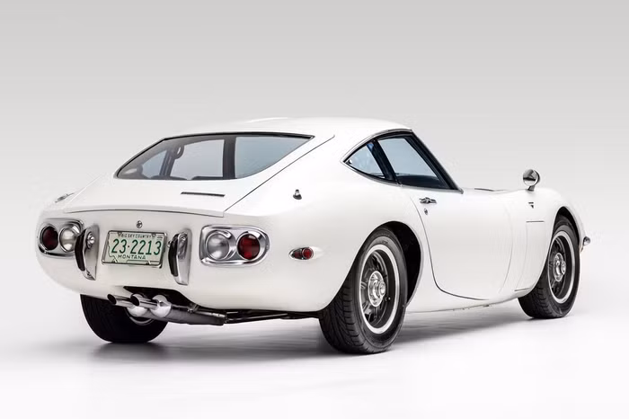 Toyota 2000GT