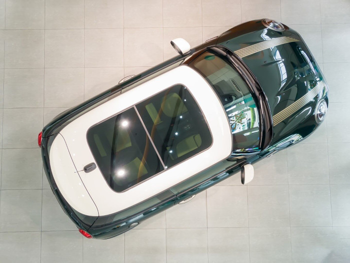 MINI Cooper S3 cửa Resolute Edition