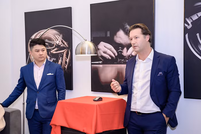 Pop-up Roger Dubuis Sài Gòn