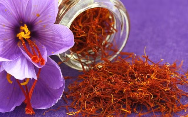 Nhụy hoa nghệ tây