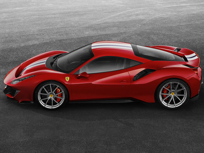 Ferrari 488 Pista Coupe lần đầu xuống phố sau hơn 2 năm về nước