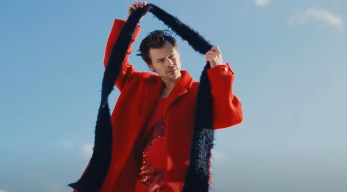 Sự trở lại của Harry Styles trong "As It Was" đánh dấu cho album