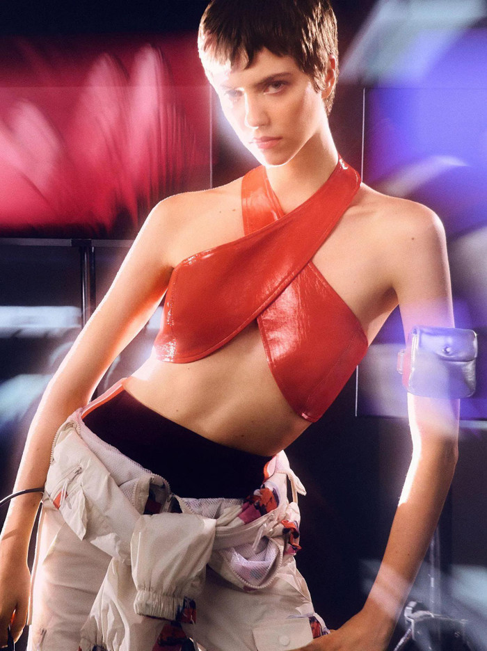 chiến dịch LIGHTFAST của Parfois