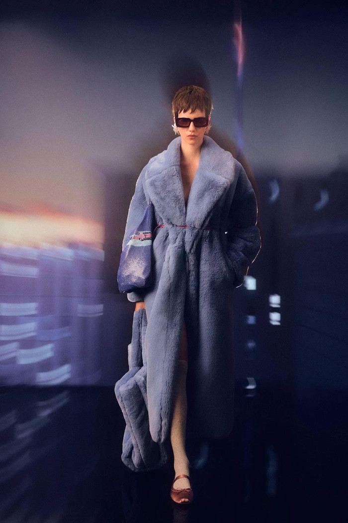 chiến dịch LIGHTFAST của Parfois