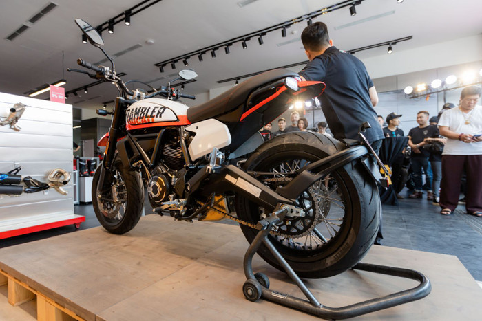 Scrambler Ducati Urban Motard 2022 có giá 410 triệu đồng tại Việt Nam ảnh 1 Scrambler Ducati Urban Motard 2022 có giá 410 triệu đồng tại Việt Nam ảnh 1