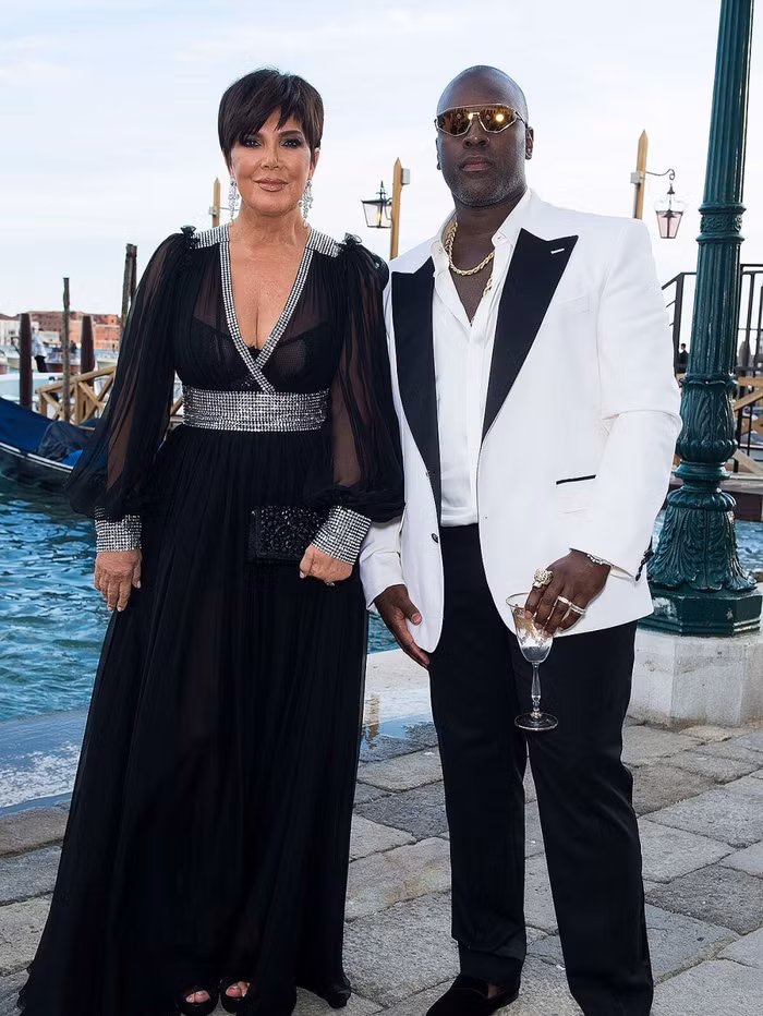 Các siêu sao lộng lẫy tham dự show thời trang cao cấp Dolce & Gabbana Alta Moda 2021-6