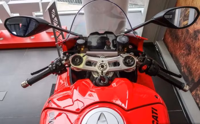 Ducati Panigale V4 trình làng tại Malaysia, giá hơn 762 triệu đồng ảnh 3 Ducati Panigale V4 trình làng tại Malaysia, giá hơn 762 triệu đồng ảnh 3