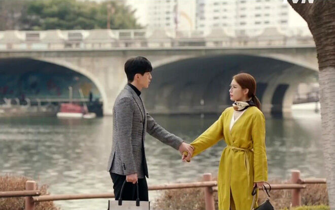 Những cặp đôi có phong cách thời trang đẹp mắt trong phim Hàn ảnh 18