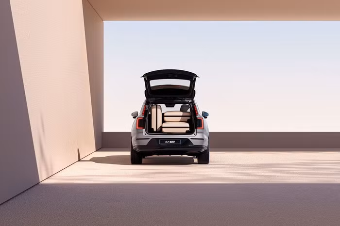 Volvo EX90 2024