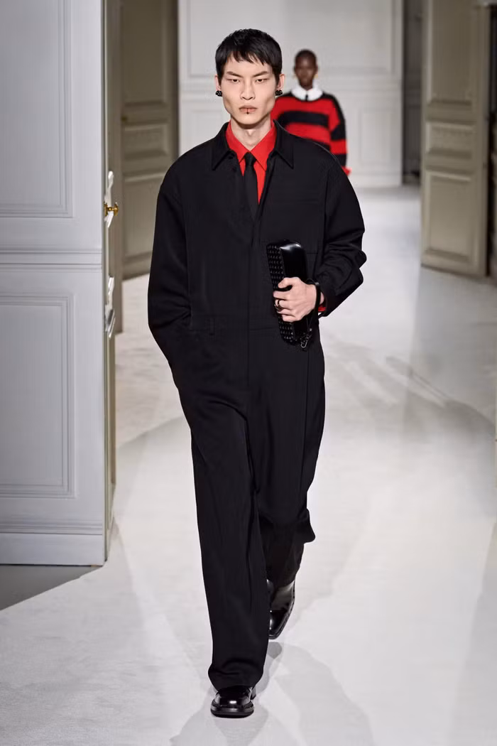 BST Valentino Thu Đông 2023