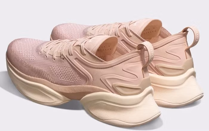 Giày Sneakers HySpeed của McLaren có giá 450 USD ảnh 4