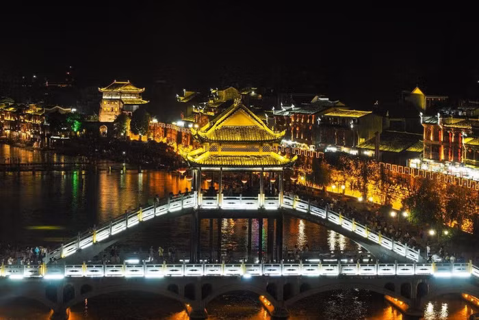 Ảnh: @modengshanghai