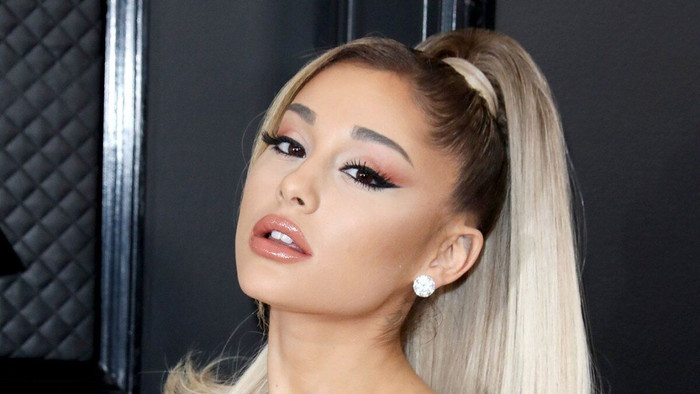 Ariana Grande chuẩn bị ra mắt thương hiệu làm đẹp của riêng mình?