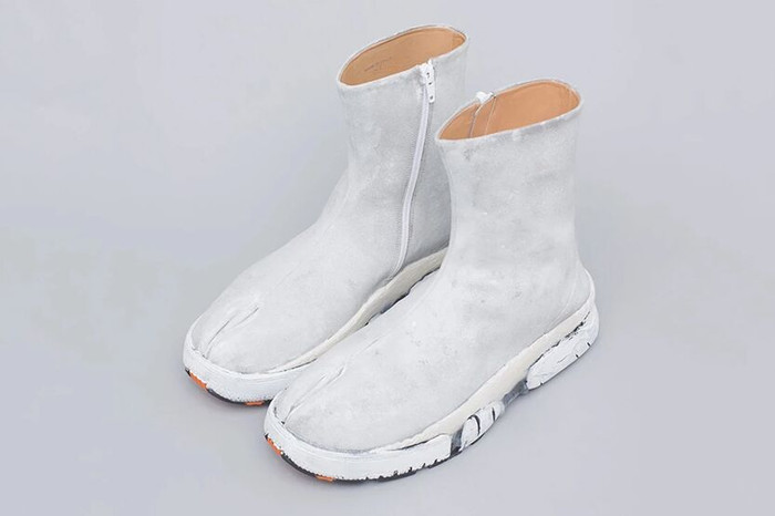 Tabi Boots - Đôi giày móng dê nổi tiếng của Maison Margiela