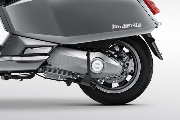 Lambretta ra mắt bộ đôi xe tay ga cao cấp G350 Special và X300 2022 ảnh 9
