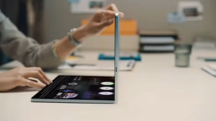 Laptop Samsung màn hình gập 
