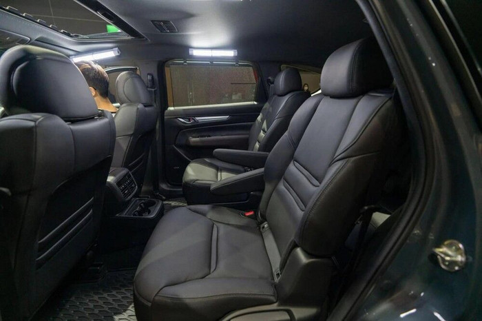 Mazda CX-8 2022 được bổ sung thêm 2 màu đặc biệt ảnh 4