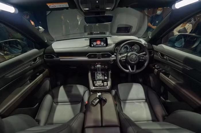 Mazda CX-8 2022 được bổ sung thêm 2 màu đặc biệt ảnh 3