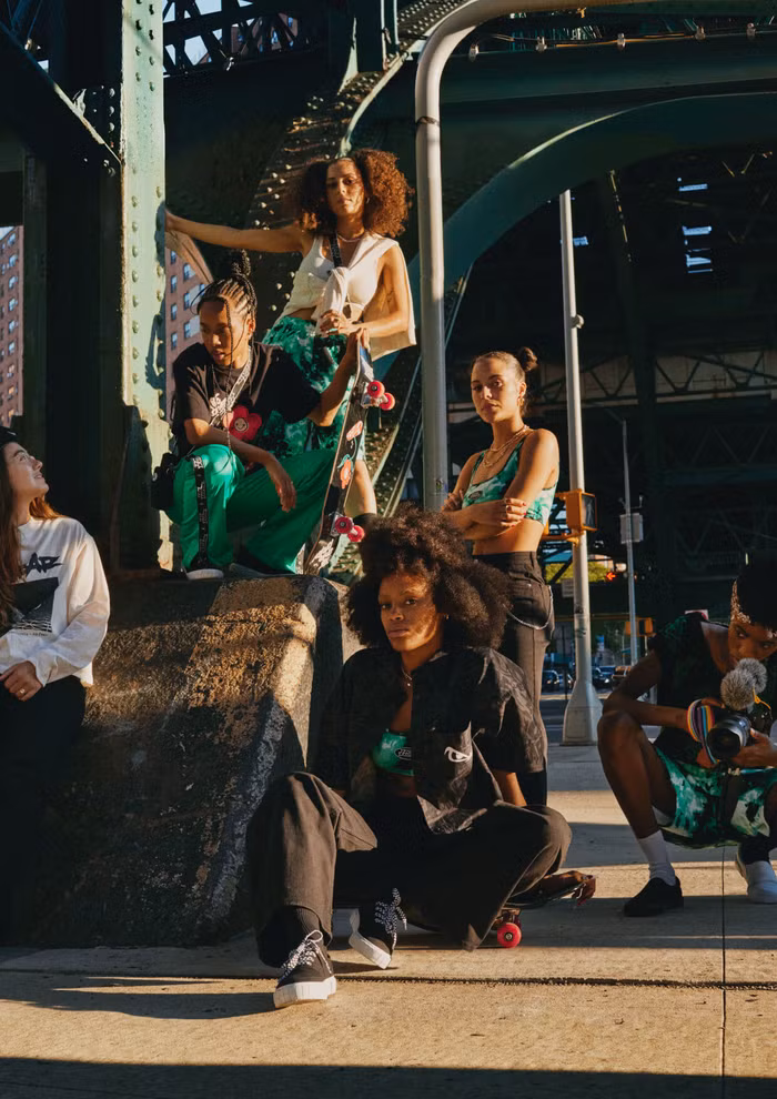 H&M x No Fear màn kết hợp thời trang đường phố dành cho giới trẻ ảnh 1