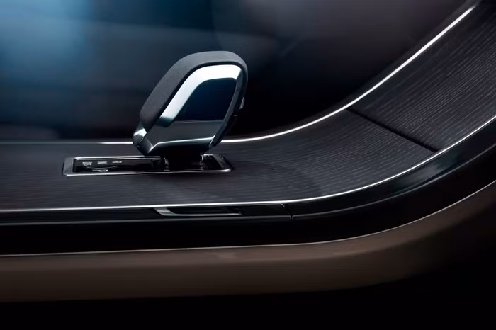 Cần số Range Rover Velar