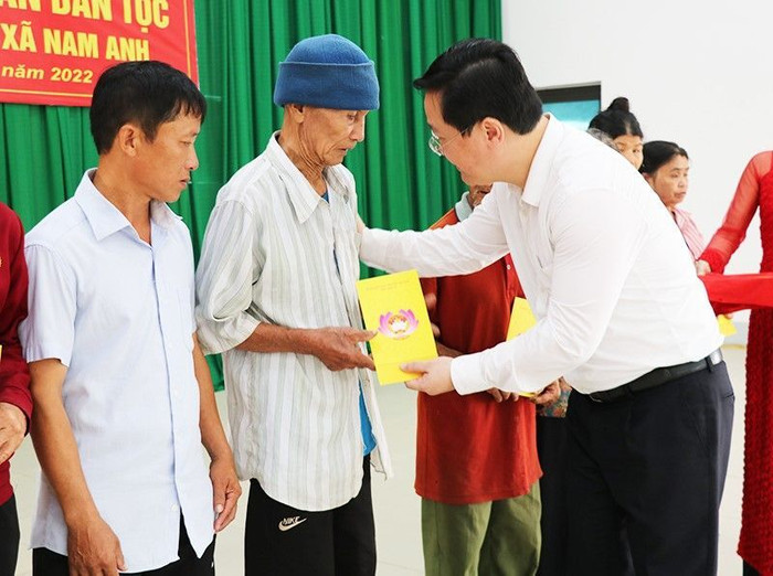 Chủ tịch UBND tỉnh Nghệ An dự ngày hội Đại đoàn kết tại Nam Đàn ảnh 5 Chủ tịch UBND tỉnh Nghệ An dự ngày hội Đại đoàn kết tại huyện Nam Đàn