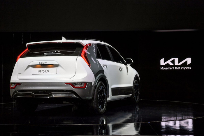 Kia Niro 2023 chính thức trình làng ảnh 3