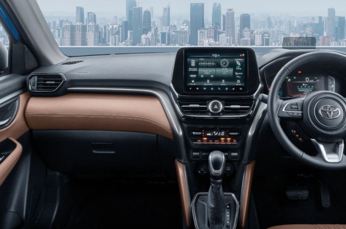 Cận cảnh “Tiểu Fortuner” vừa trình làng tại Ấn Độ từ Toyota ảnh 3