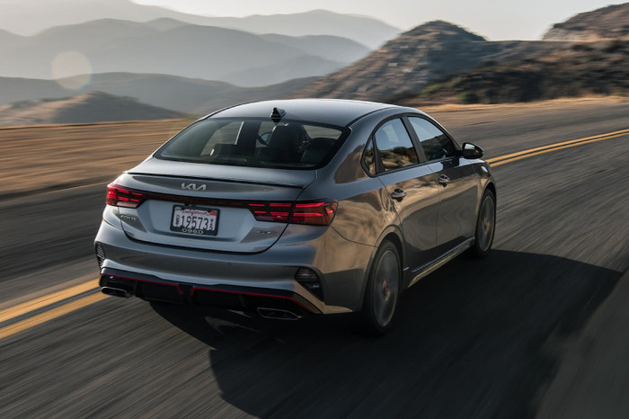 Kia Forte 2023 được nâng cấp nhẹ về trang bị công nghệ và an toàn ảnh 5