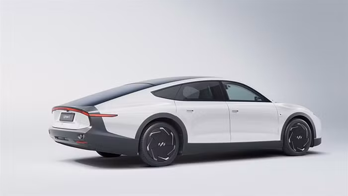 Xe hơi điện Lightyear 0