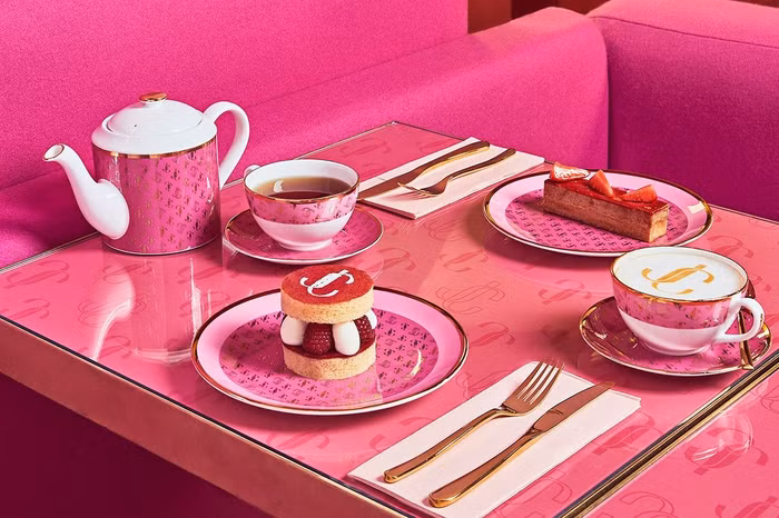 Jimmy Choo mở quán cafe tại London