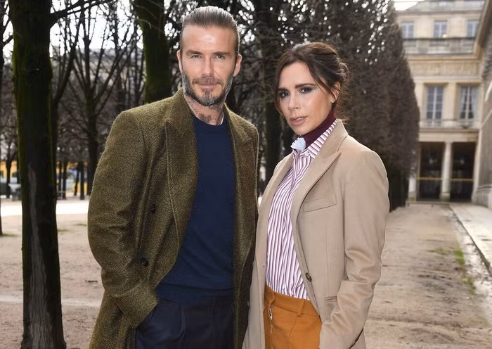 Thương hiệu đắt giá Victoria Beckham giảm giá hơn 40% để thu hút khách hàng-4