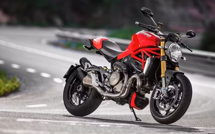 8 mẫu super nakedbike tốt nhất năm 2021 ảnh 10