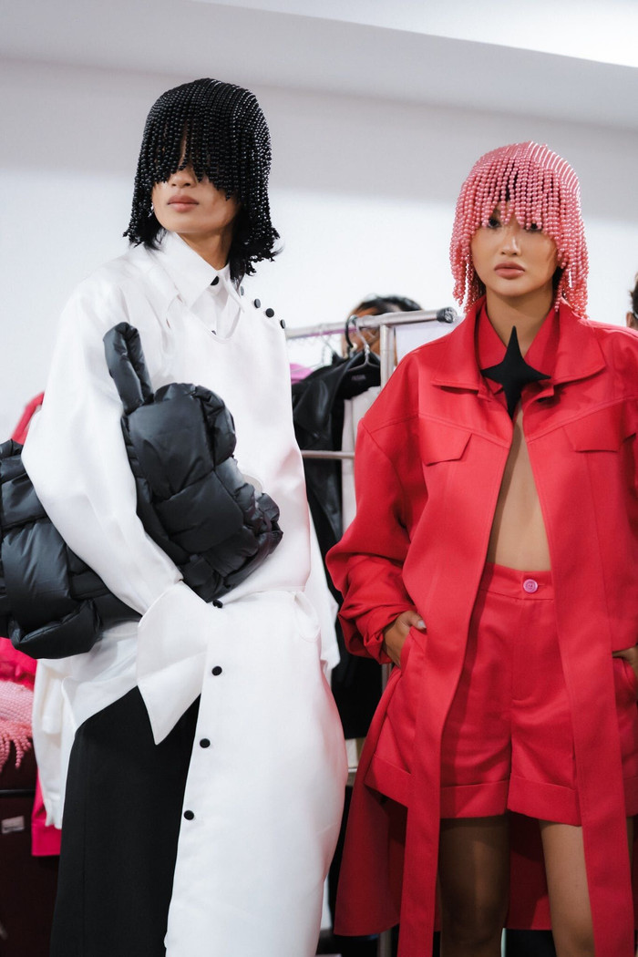 Cao Stu khuấy đảo cộng đồng nội địa với chiếc túi “Đựng cả thế giới” ảnh 4 Cao Stu khuấy đảo cộng đồng nội địa với chiếc túi “Đựng cả thế giới” ảnh 4