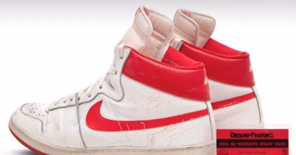 game-worn-air-ship-cua-micheal-jordan-duoc-ban-voi-gia-1,47-trieu-usd